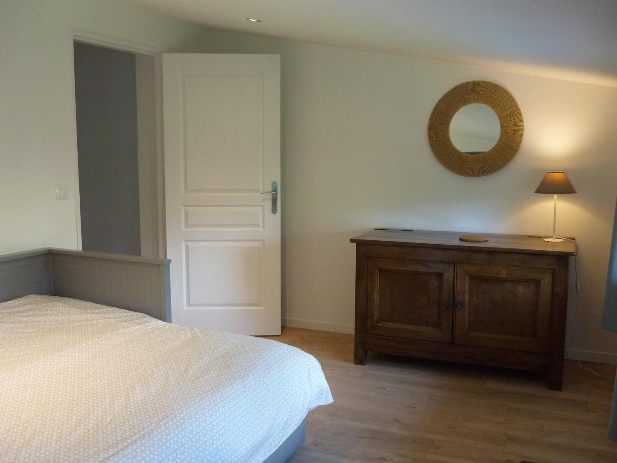 Atelier Chambres Semur-en-Auxois Exteriör bild