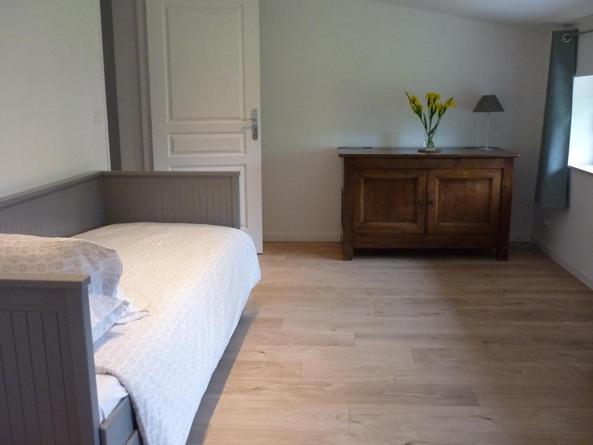 Atelier Chambres Semur-en-Auxois Exteriör bild