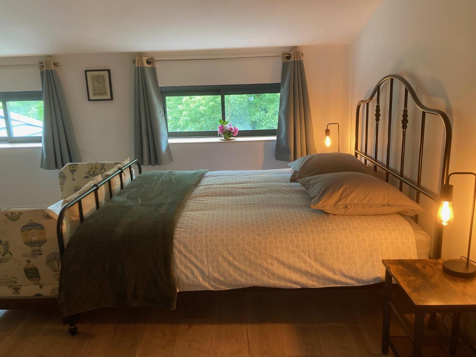 Atelier Chambres Semur-en-Auxois Exteriör bild