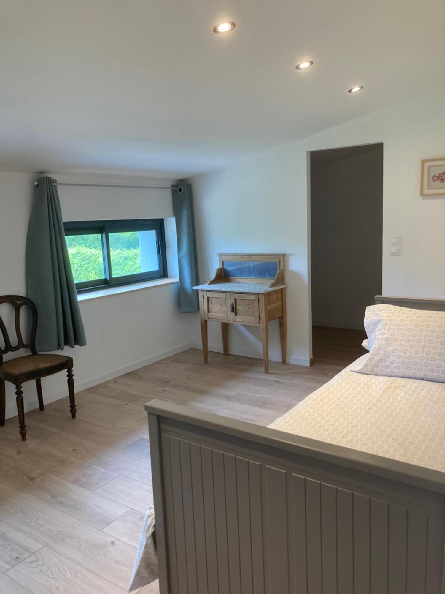 Atelier Chambres Semur-en-Auxois Exteriör bild